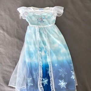 Elsa night gown